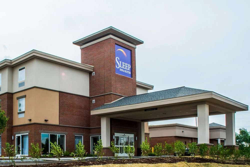Sleep Inn & Suites Syracuse Airport 1