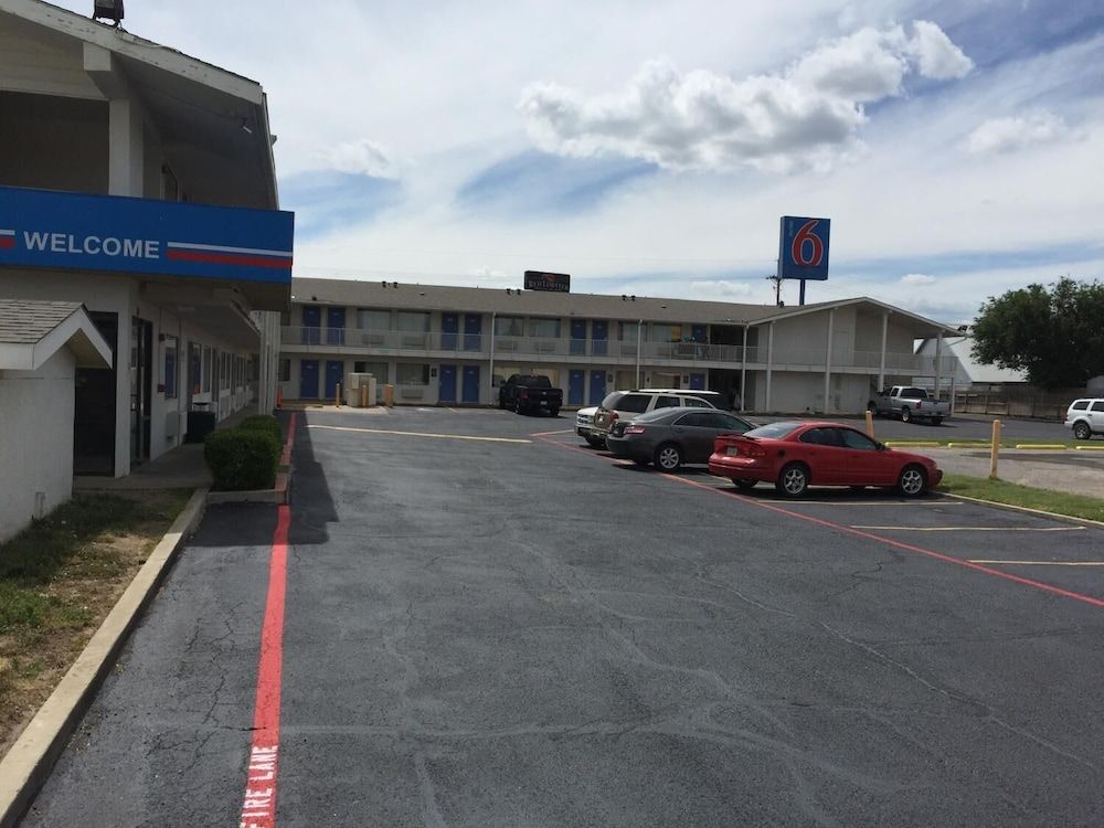 Motel 6 Amarillo, TX - West 1