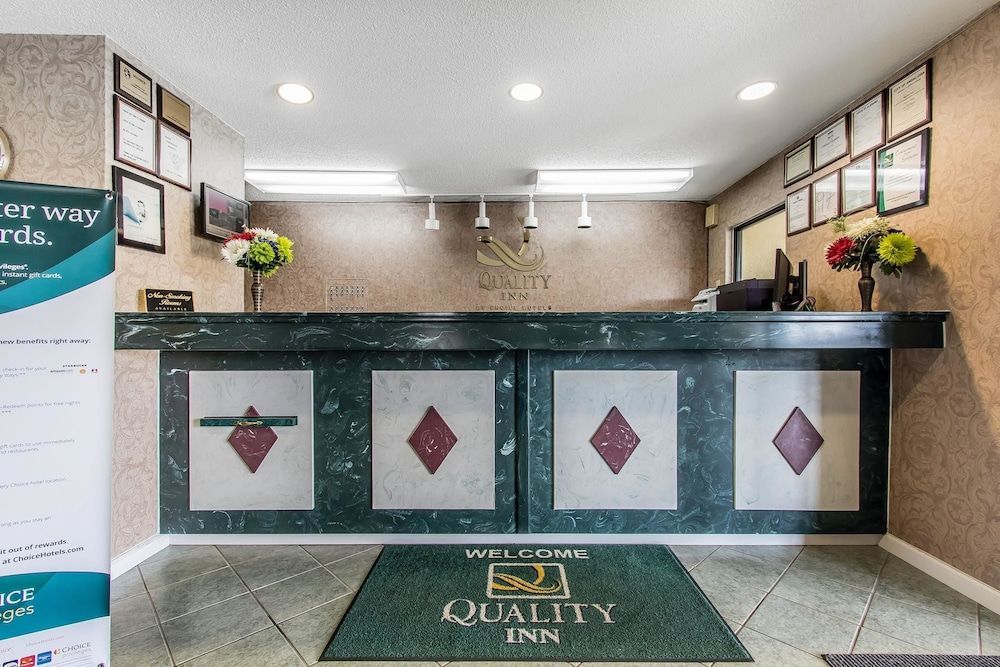 Quality Inn Andalusia 2