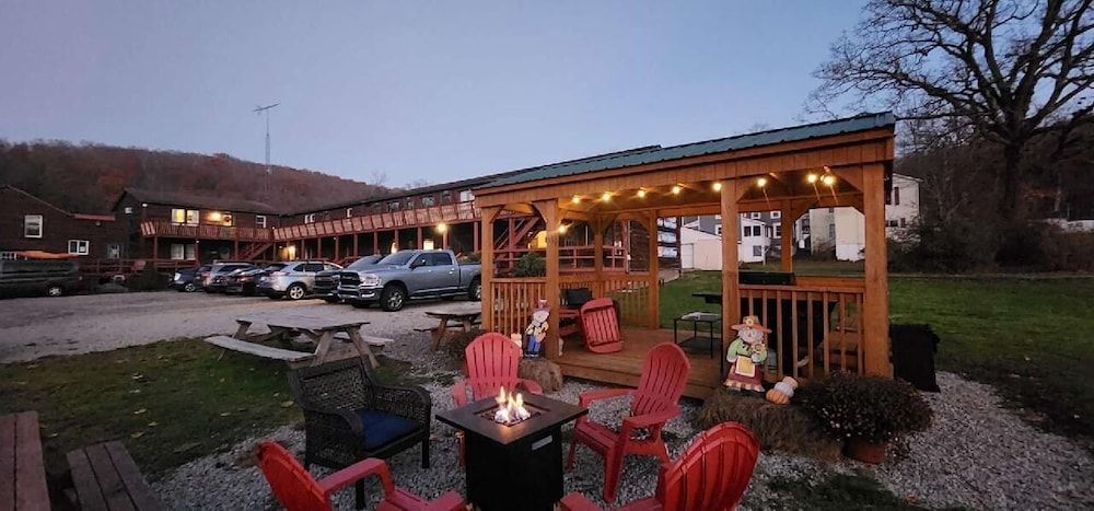 Ohiopyle Suites 1