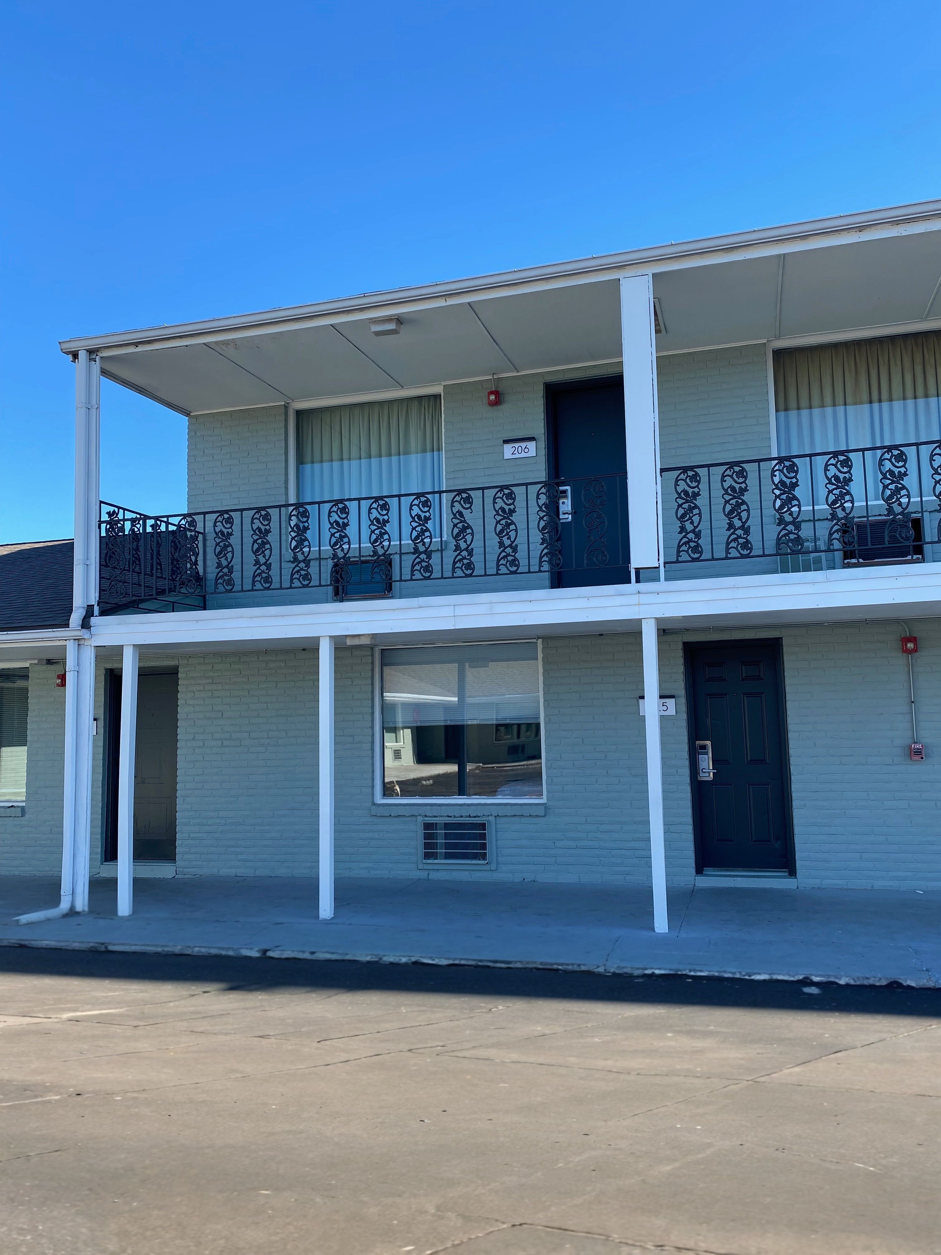 By The Way Motel Columbia 2