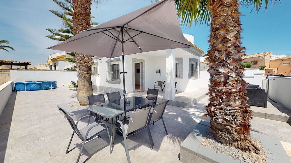 Sucina 3-Bed Villa Sleeps 6 & Pet Friendly 1