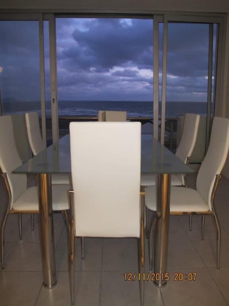 Ocean Edge Apartments 2