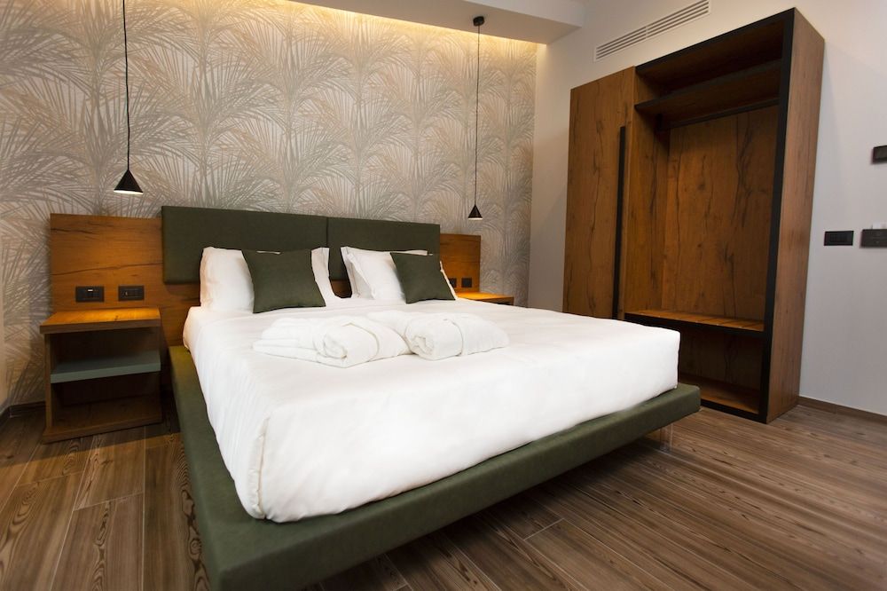 Donna Vì Hotel 1