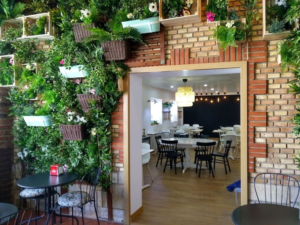 El Portazgo Restaurante Hostal La Cisterniga 1