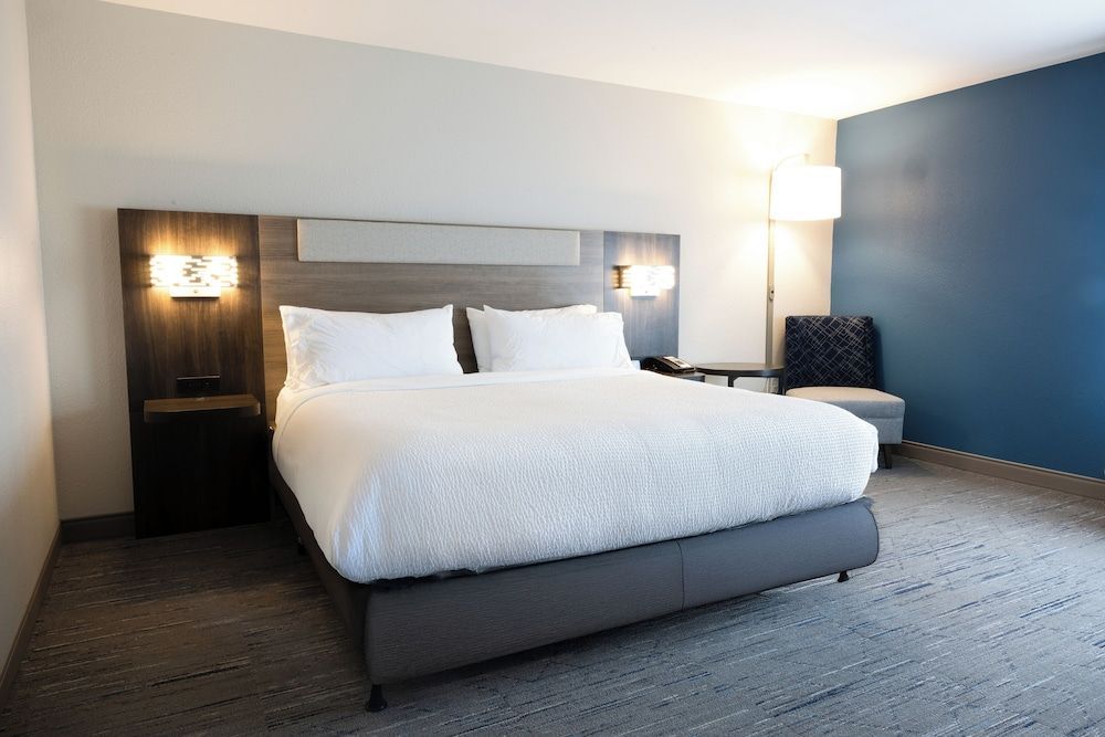 Holiday Inn Express & Suites MANSFIELD - ONTARIO by IHG 2