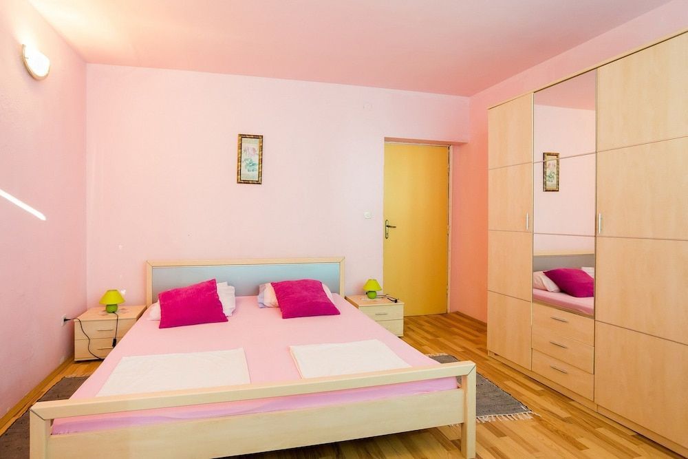 Apartments Sany 2