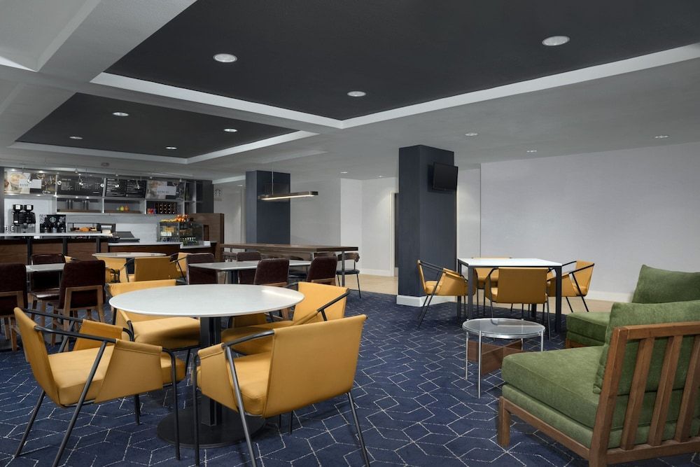 Courtyard by Marriott Orlando East/UCF Area 2