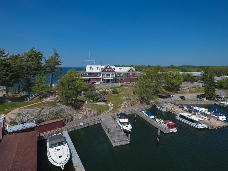 Bonnie Castle Resort & Marina 2