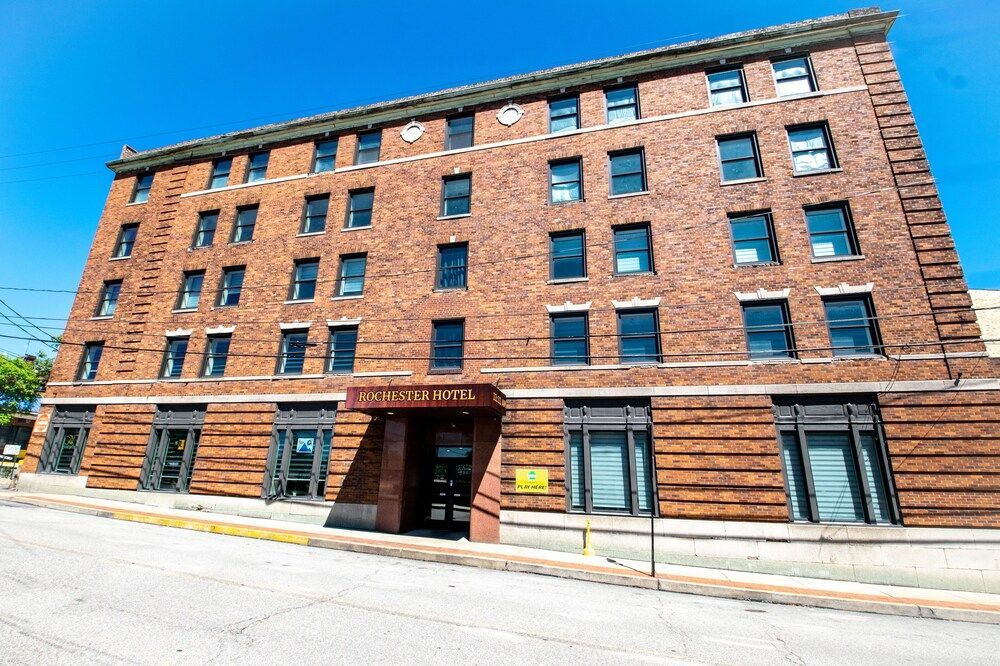 Rochester Hotel 1