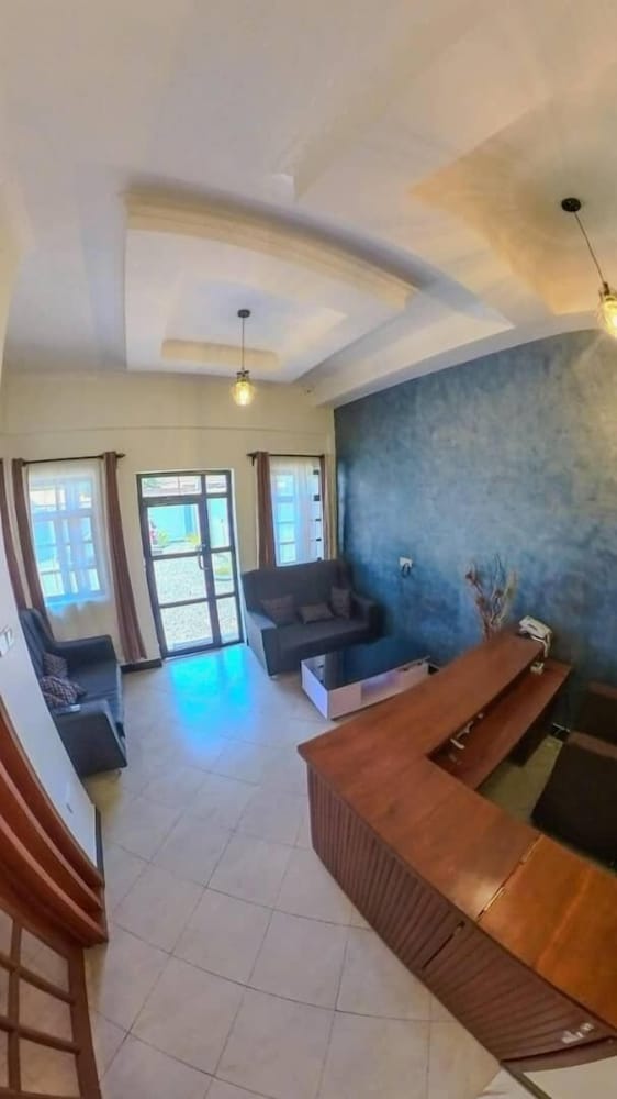 Hideway Resort 1