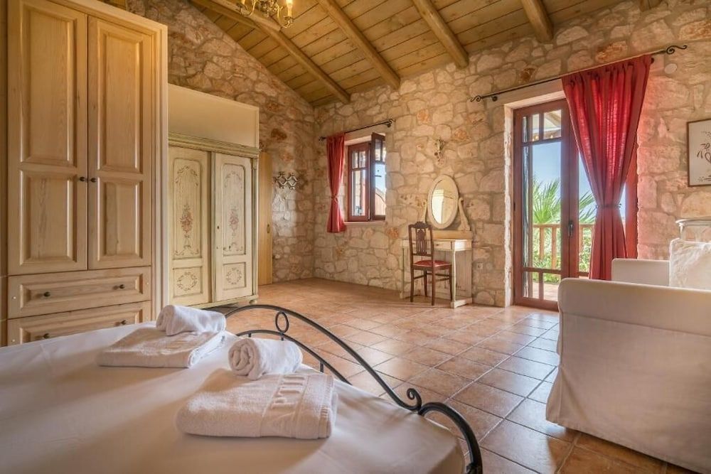 Myrties stone houses - Ta Petrina 2