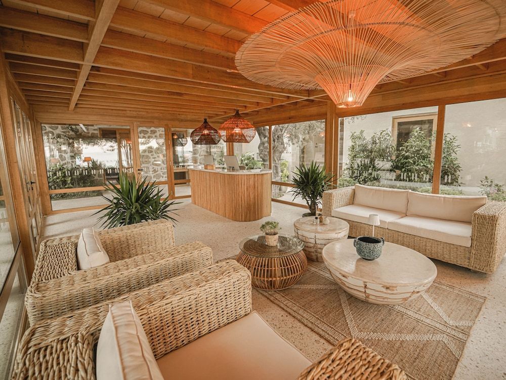 Perios Beach House - Adults Only 2