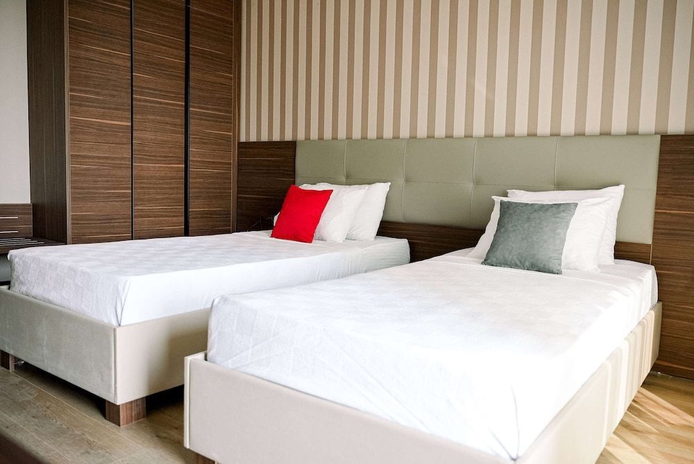 Ramada By Wyndham Cesme 1