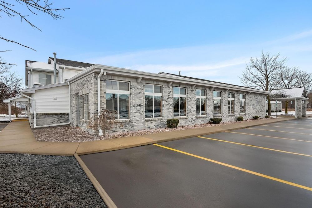 Days Inn by Wyndham Imlay City 1