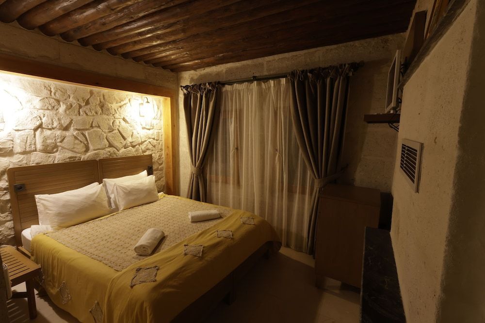Anatelein Cave Hotel 2