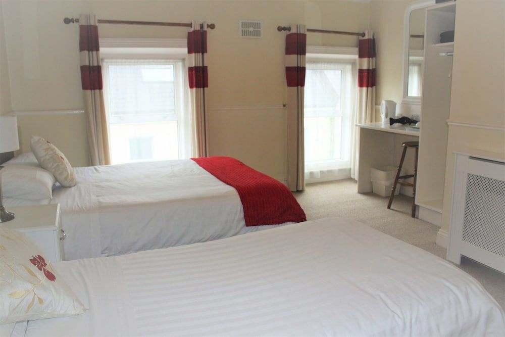 No 13 Townhouse 2
