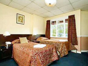 Skyways Hotel 2