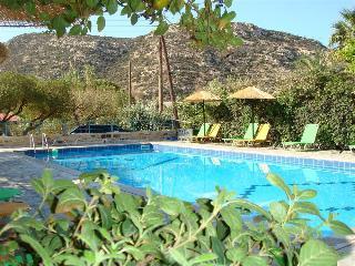 Hotel Coral Matala 1