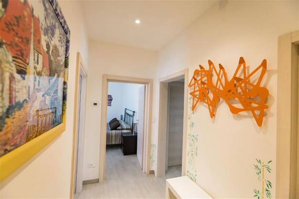 GuestHost - Bologna Butterfly Apartment 2