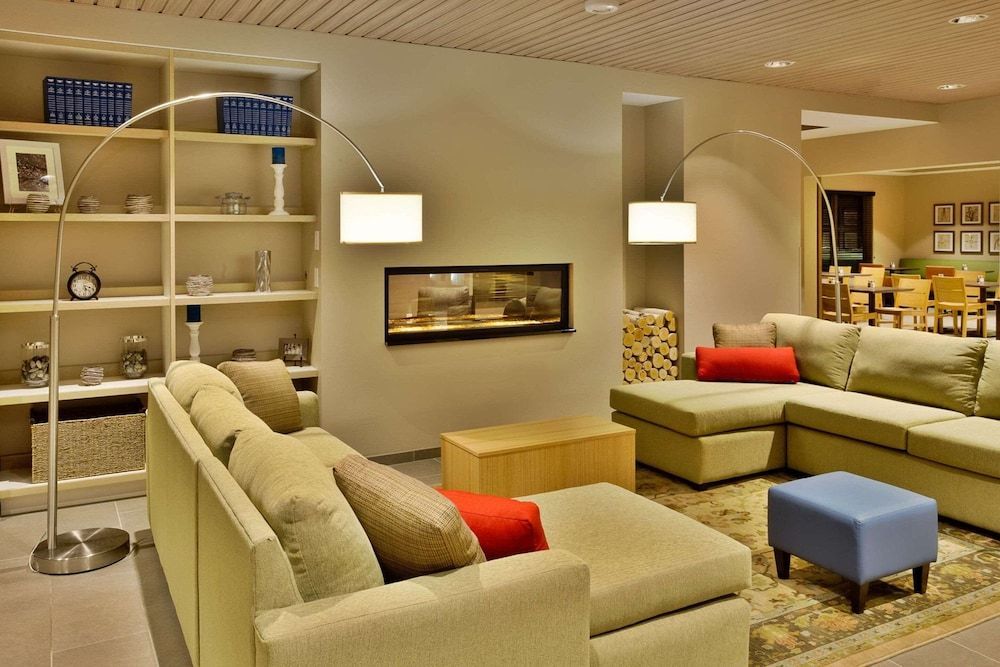 Country Inn & Suites by Radisson, Springfield Southeast 2