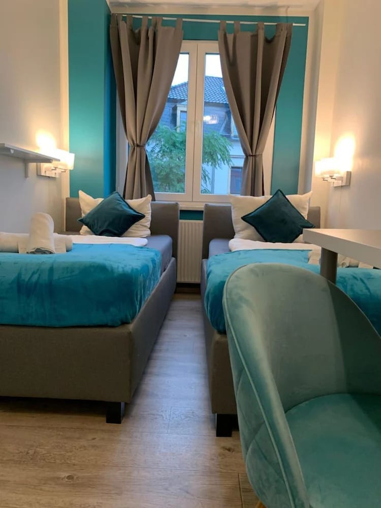 Orca Hotel 1
