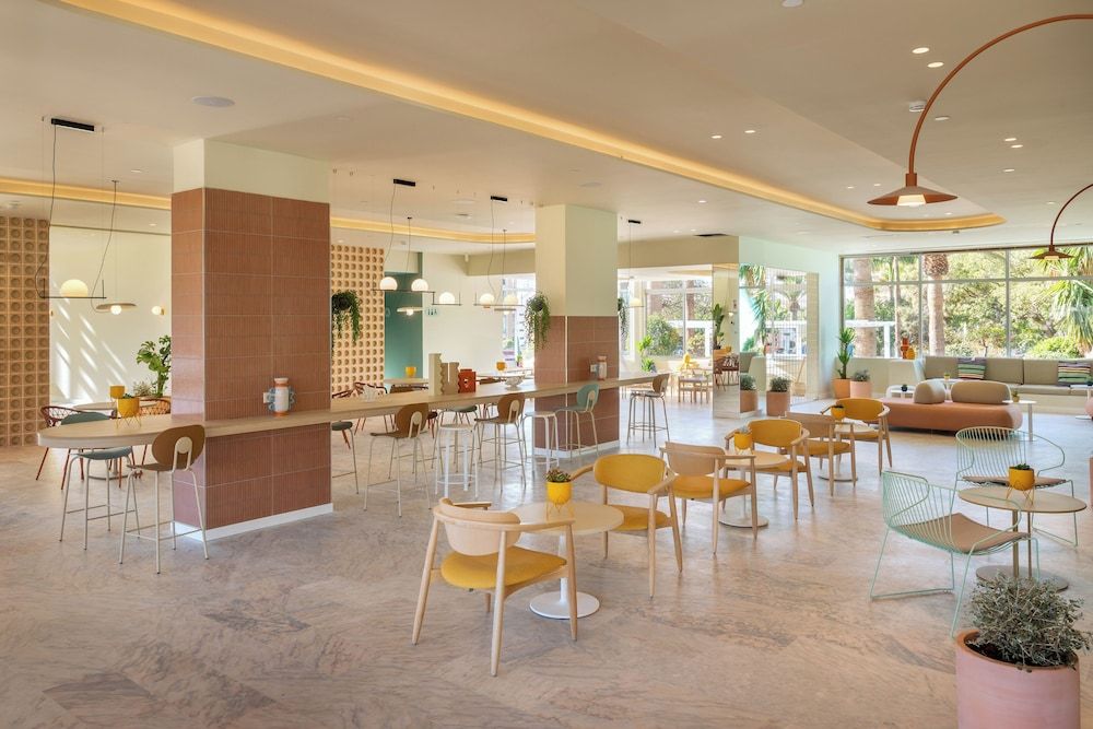 SOL by Meliá Arona Tenerife 2