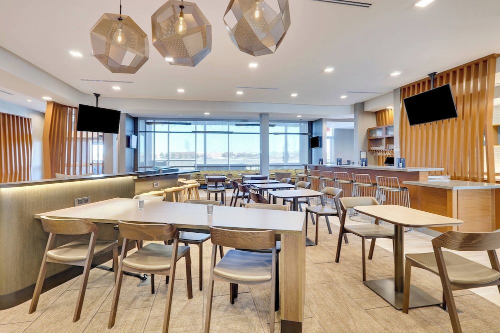 SpringHill Suites by Marriott Dallas Mansfield 2