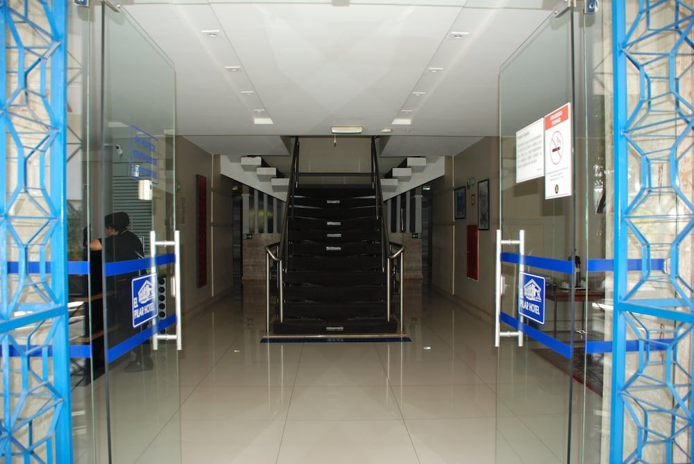 Hotel El Pilar by Bsb Inn 2