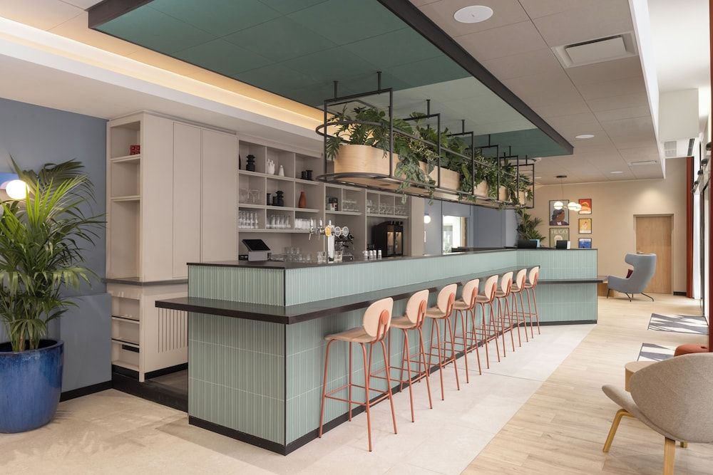Hampton By Hilton Paris Saint Ouen 2