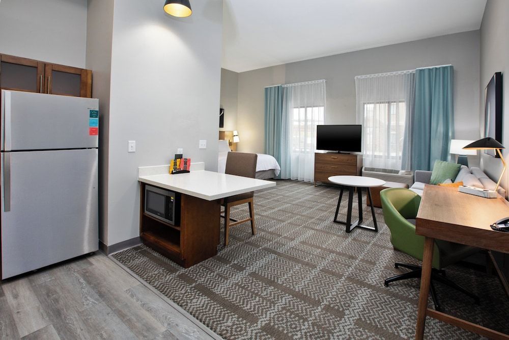 Staybridge Suites AMES by IHG 1