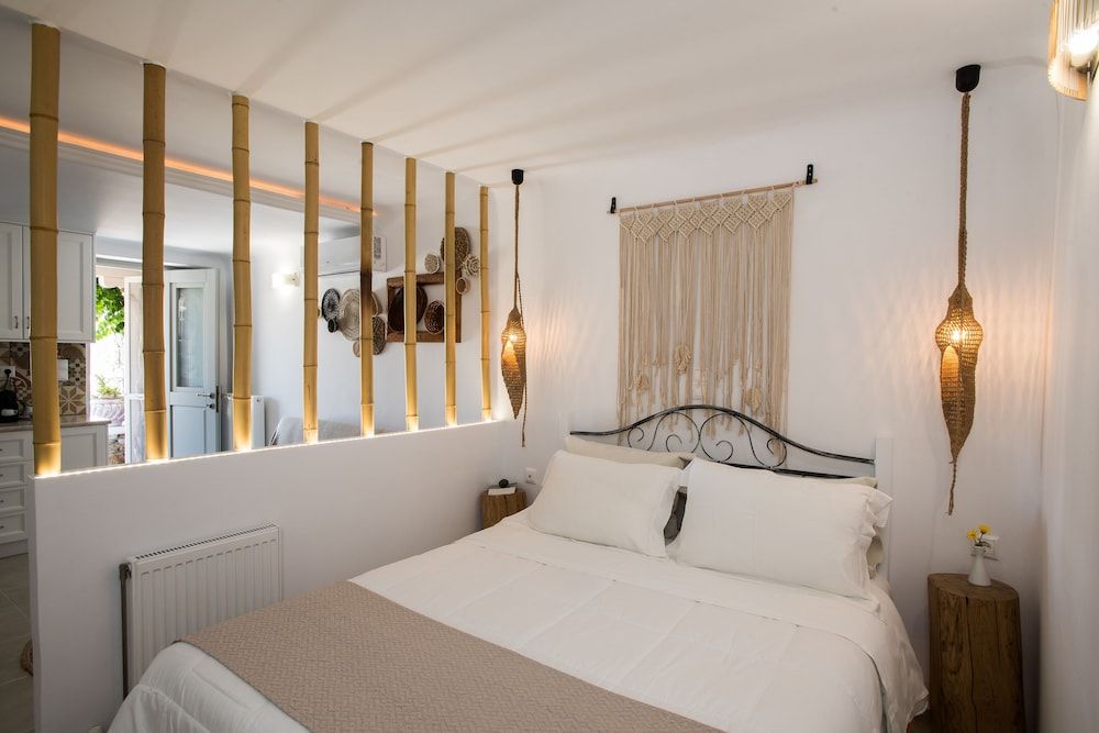 Mykonos Dot Apartments 2
