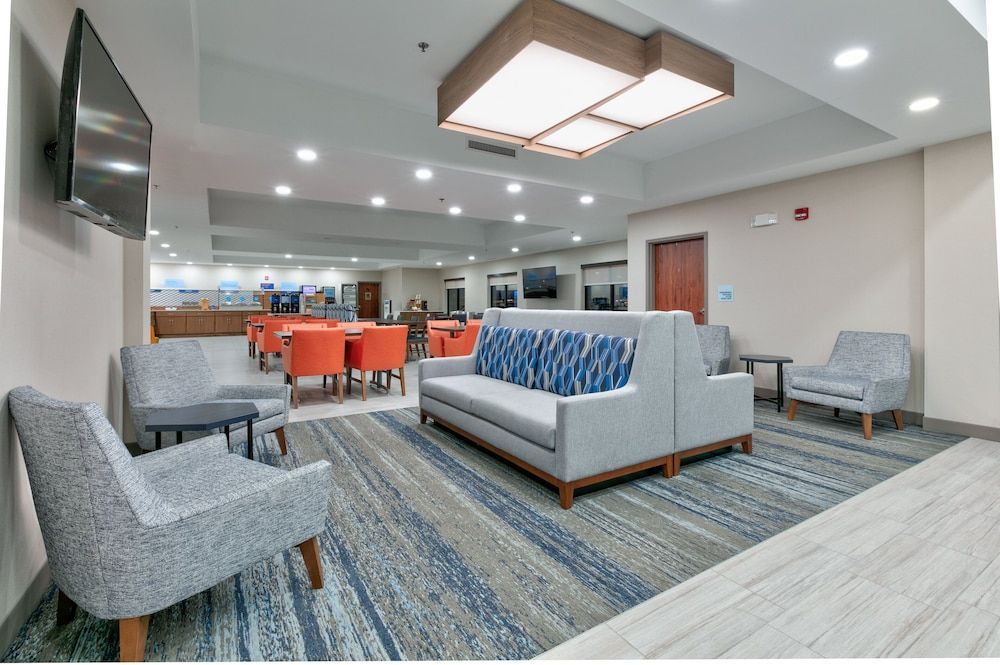 Holiday Inn Express & Suites MINNEAPOLIS SW - SHAKOPEE by IHG 2