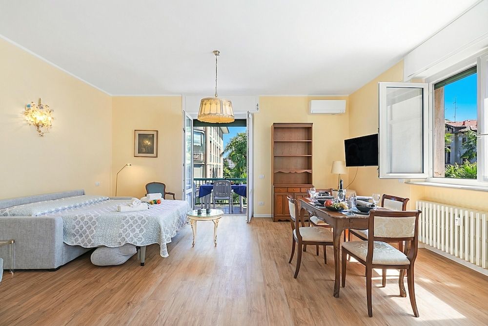 Strixia Apartment - 50m From Lake With Balcony 2