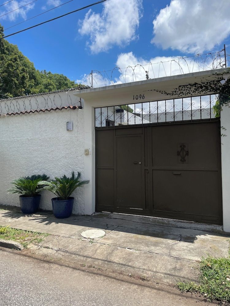 Villa Nola 1