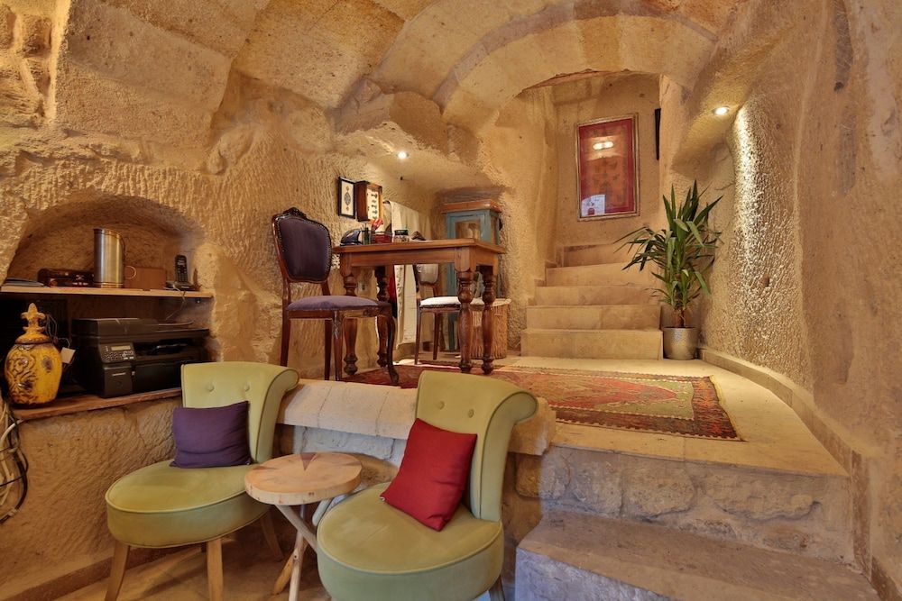 Elaa Cave Hotel 2