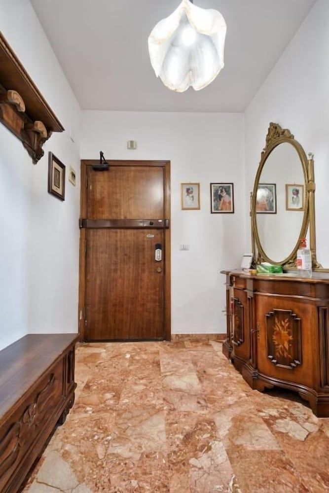 Apt Venice City 1