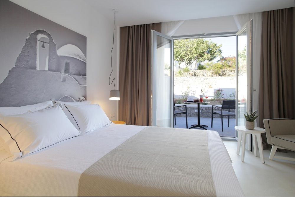 Livin Mykonos Hotel - Adults Only by Mr and Mrs White 1