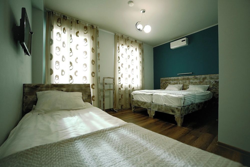 Hotel Kutaisi Globus 1