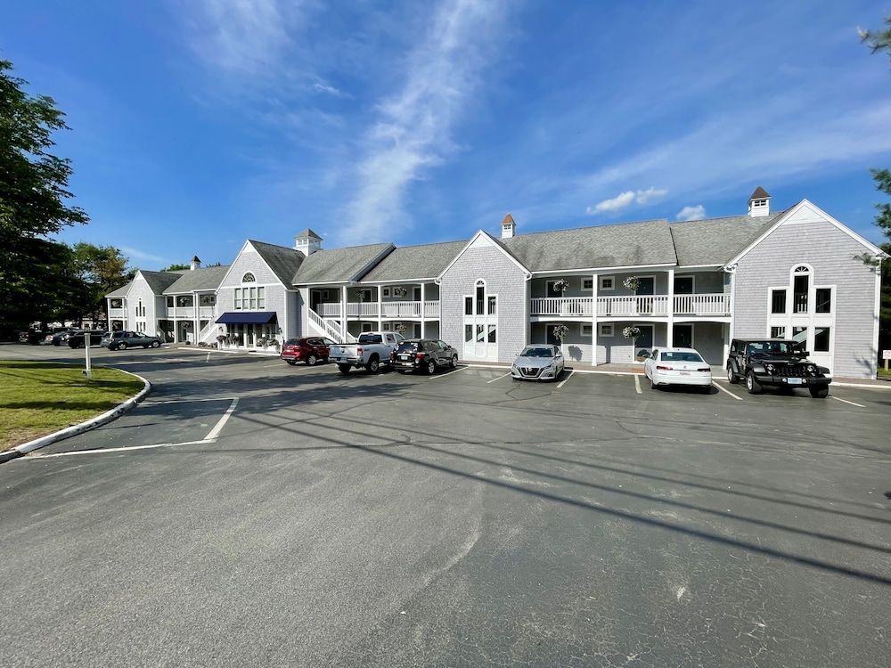 North Conway Mountain Inn 1