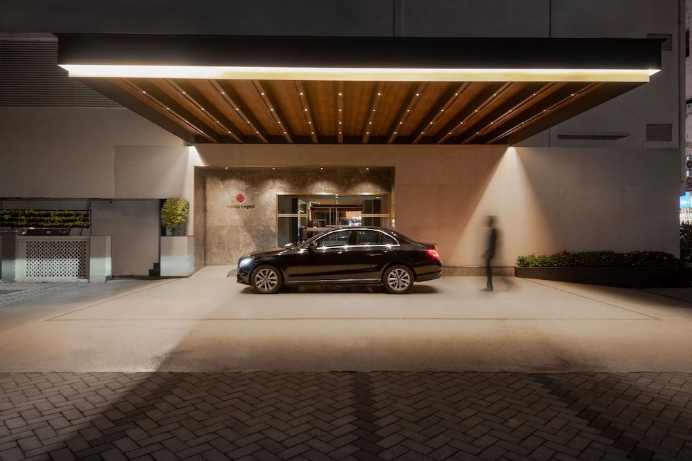The Avenue Regent 1