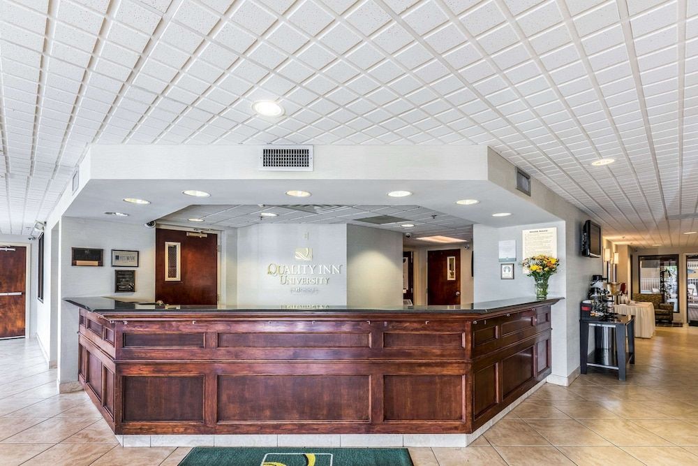 Quality Inn University Lansing 2