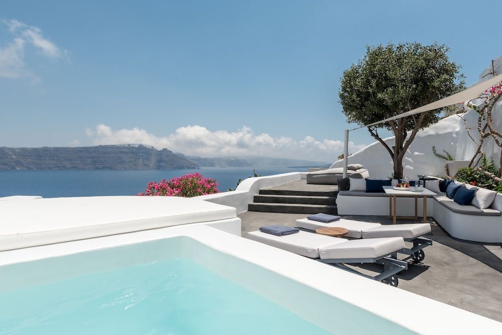 Chelidonia Luxury Suites 1