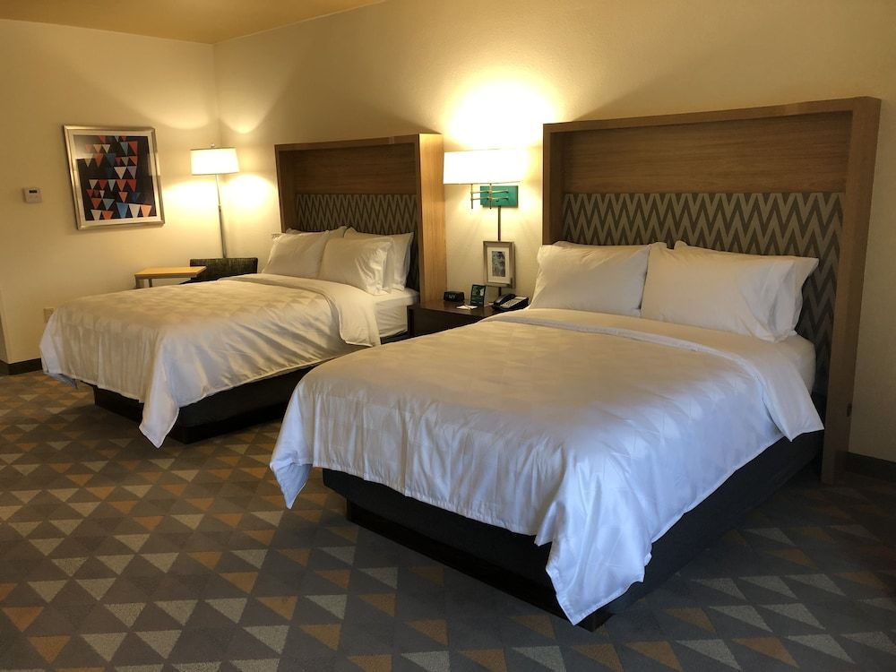 Holiday Inn & Suites MEMPHIS SOUTHEAST-GERMANTOWN by IHG 2