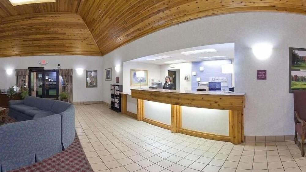 Holiday Inn Express & Suites BAD AXE by IHG 1