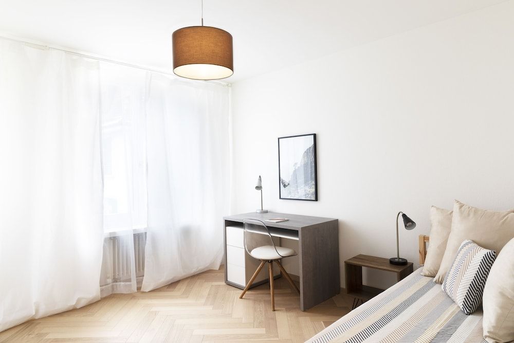 Nest- Badenerstrasse 1