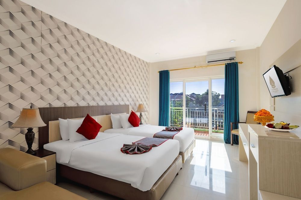 The Kanjeng Hotel Kuta 1