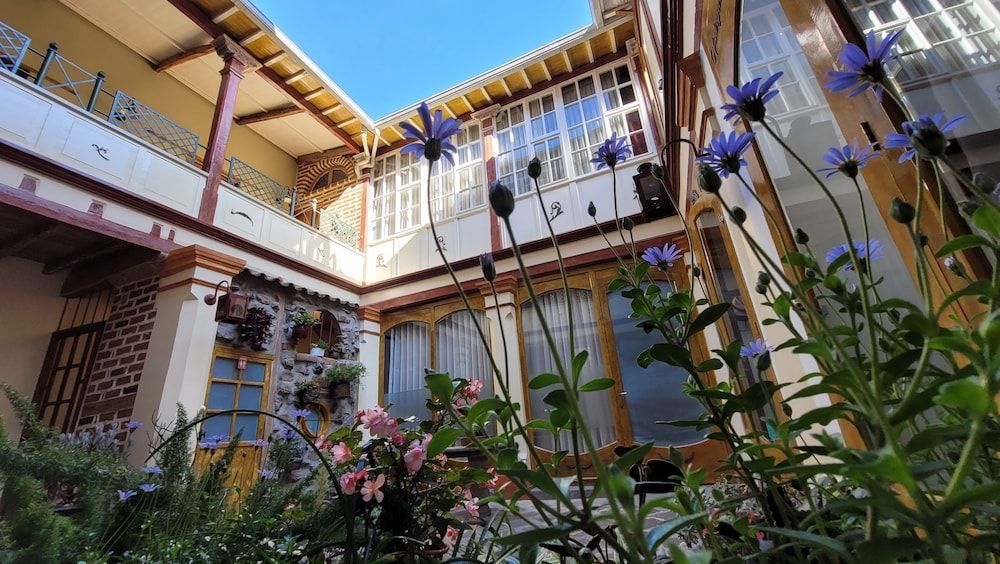 Old Town Quito Suites, Heritage Hotel, Historic center 1