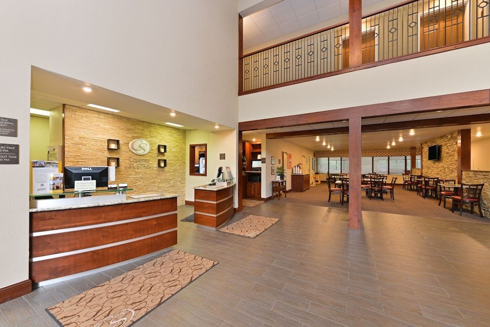 Comfort Suites near Route 66 2