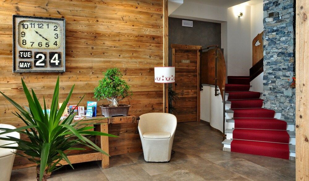 Serendipity Hotel 2